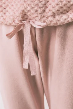 Pijama largo polar rosa cenefa