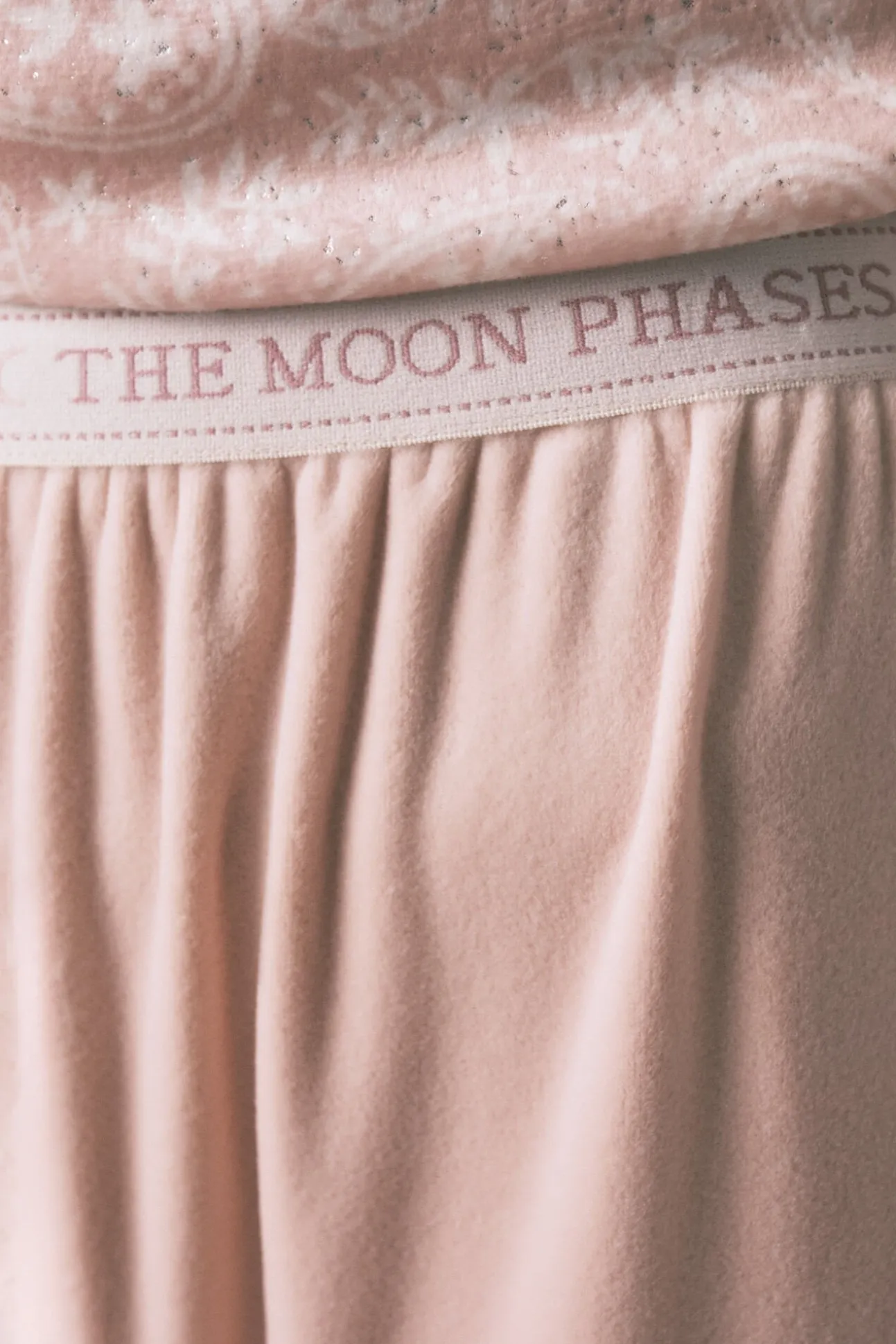 Pijama largo terciopelo suave rosa brillo