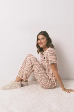 Pijama largo textura gofre afelpado cenefas Mafalda