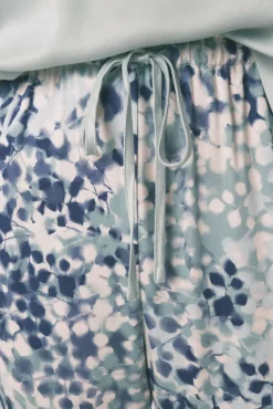 Pijama satén viscosa floral verde