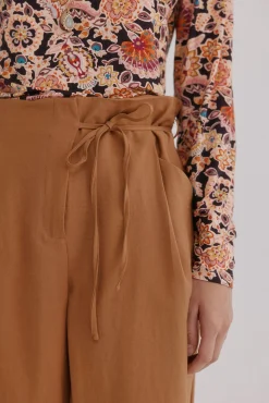 Piper. Pantalón con lazada