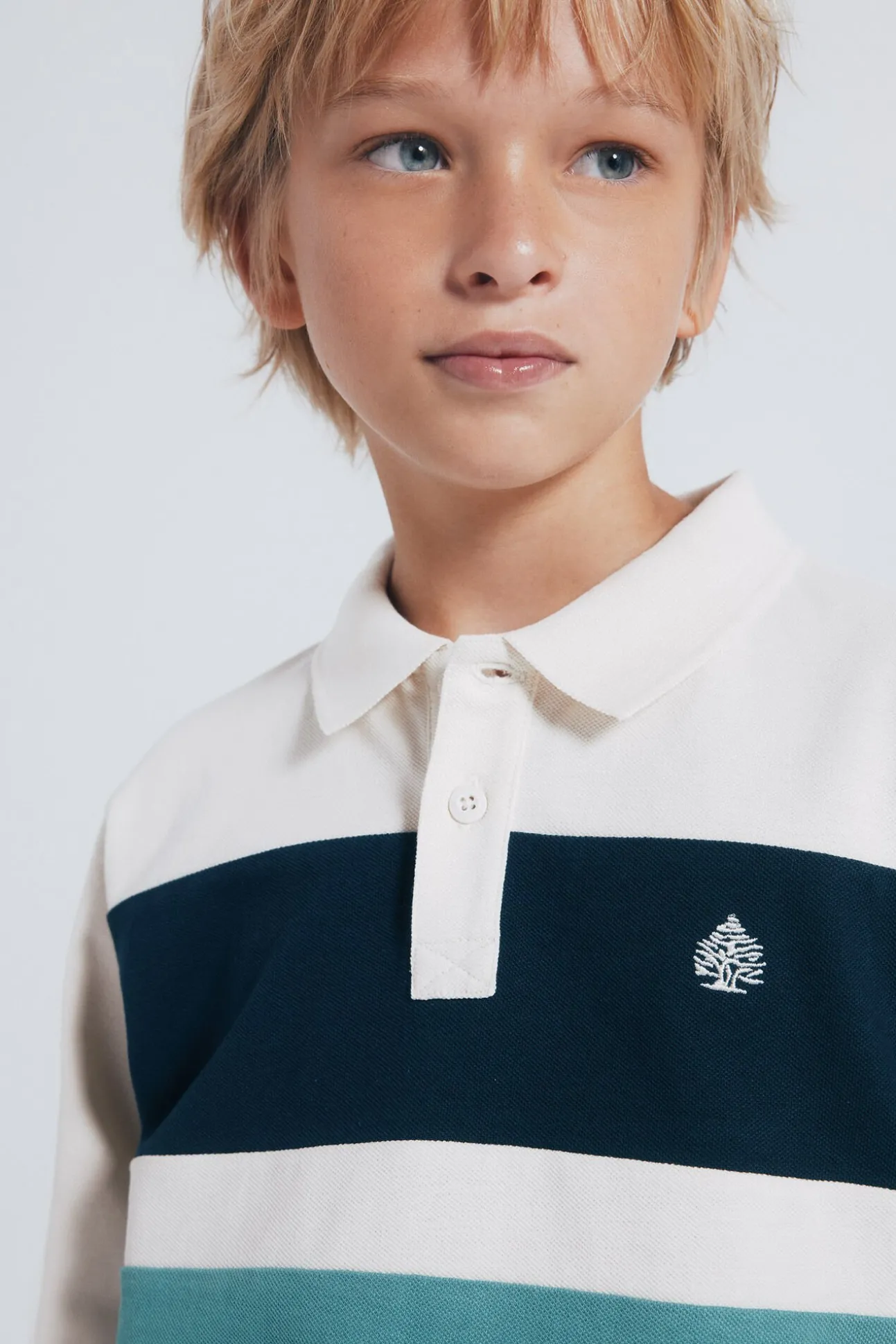 Polo manga larga detalle rayas niño