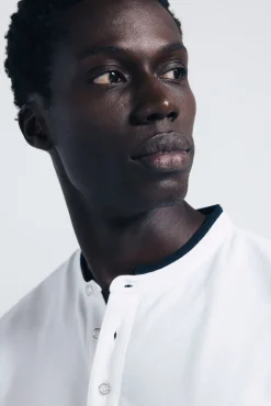 Polo piqué cuello mao slim fit