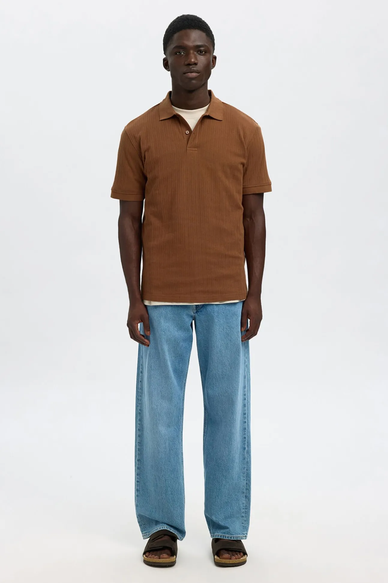 Polo Rib de manga corta Regular Fit.