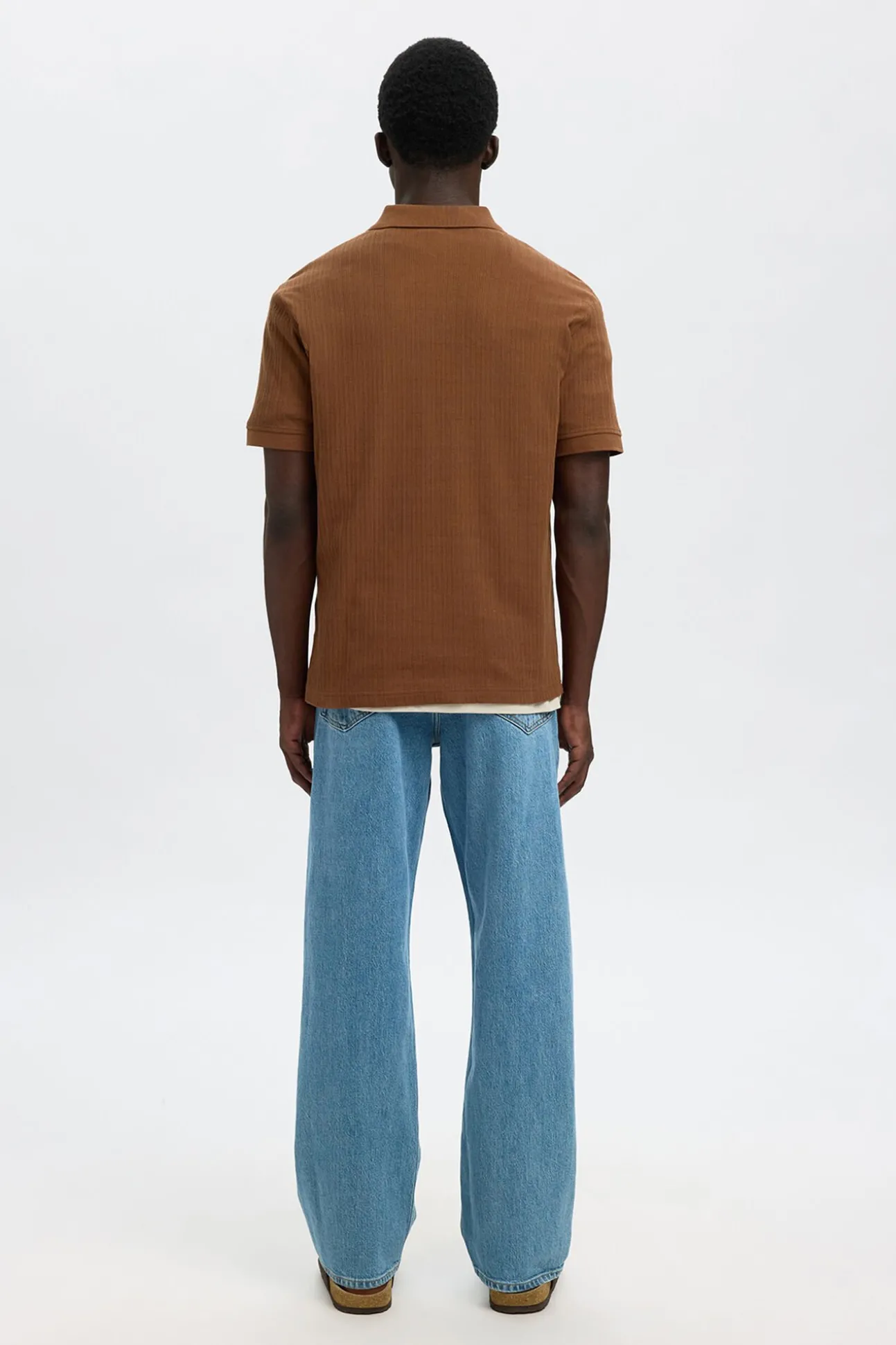 Polo Rib de manga corta Regular Fit.