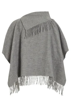 Poncho con flecos