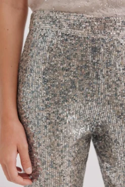 Priscilla. Pantalones de lentejuelas