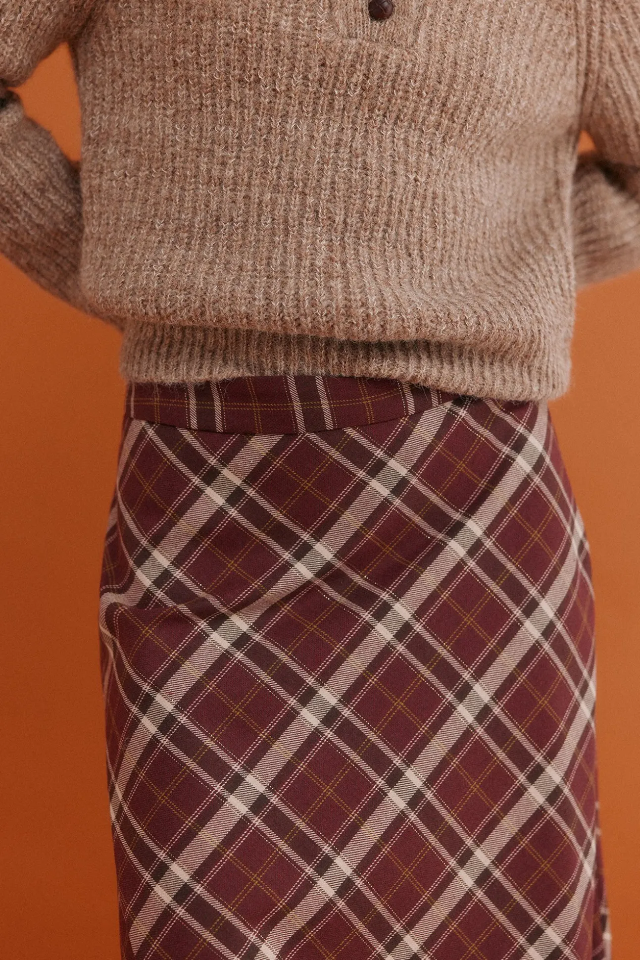 Renée. Falda a cuadros