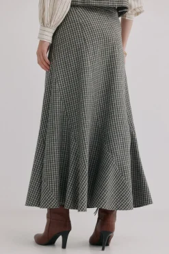 Romilda. Falda cuadros