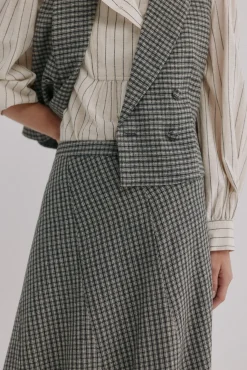 Romilda. Falda cuadros