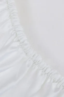 Sábana Bajera Satén 300 Hilos Cama 180 cm