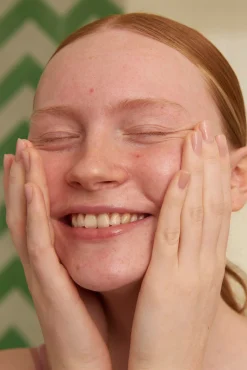 Solución Diaria Antiimperfecciones Árbol de Té 50ml