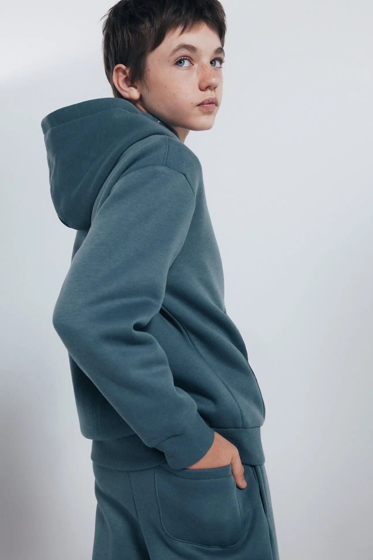 Sudadera abierta con capucha niño