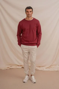 Sudadera básica de cuello redondo