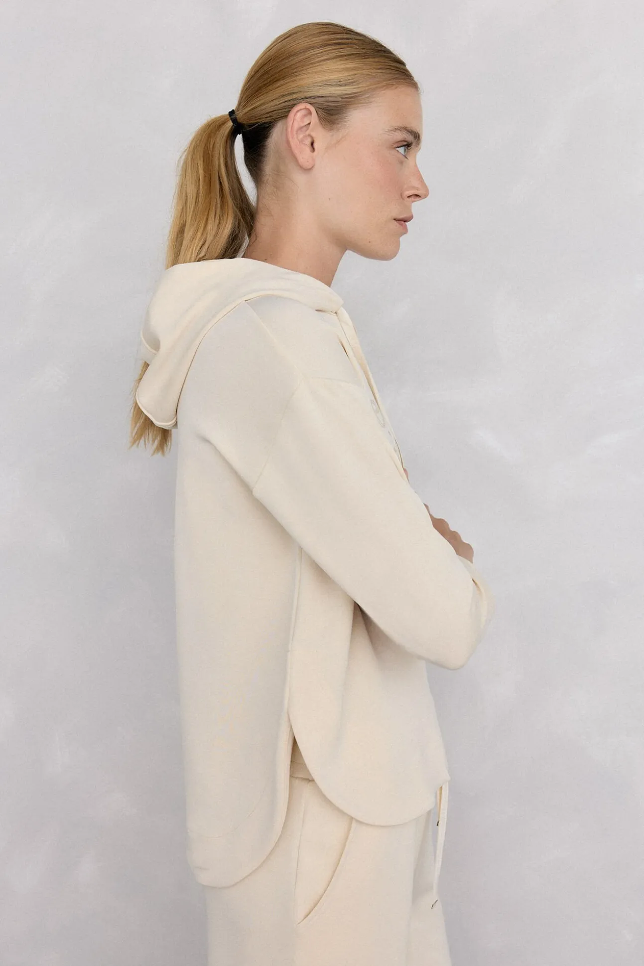 Sudadera capucha logo soft touch