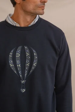 Sudadera con bordado frontal