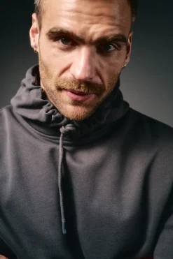 Sudadera con capucha