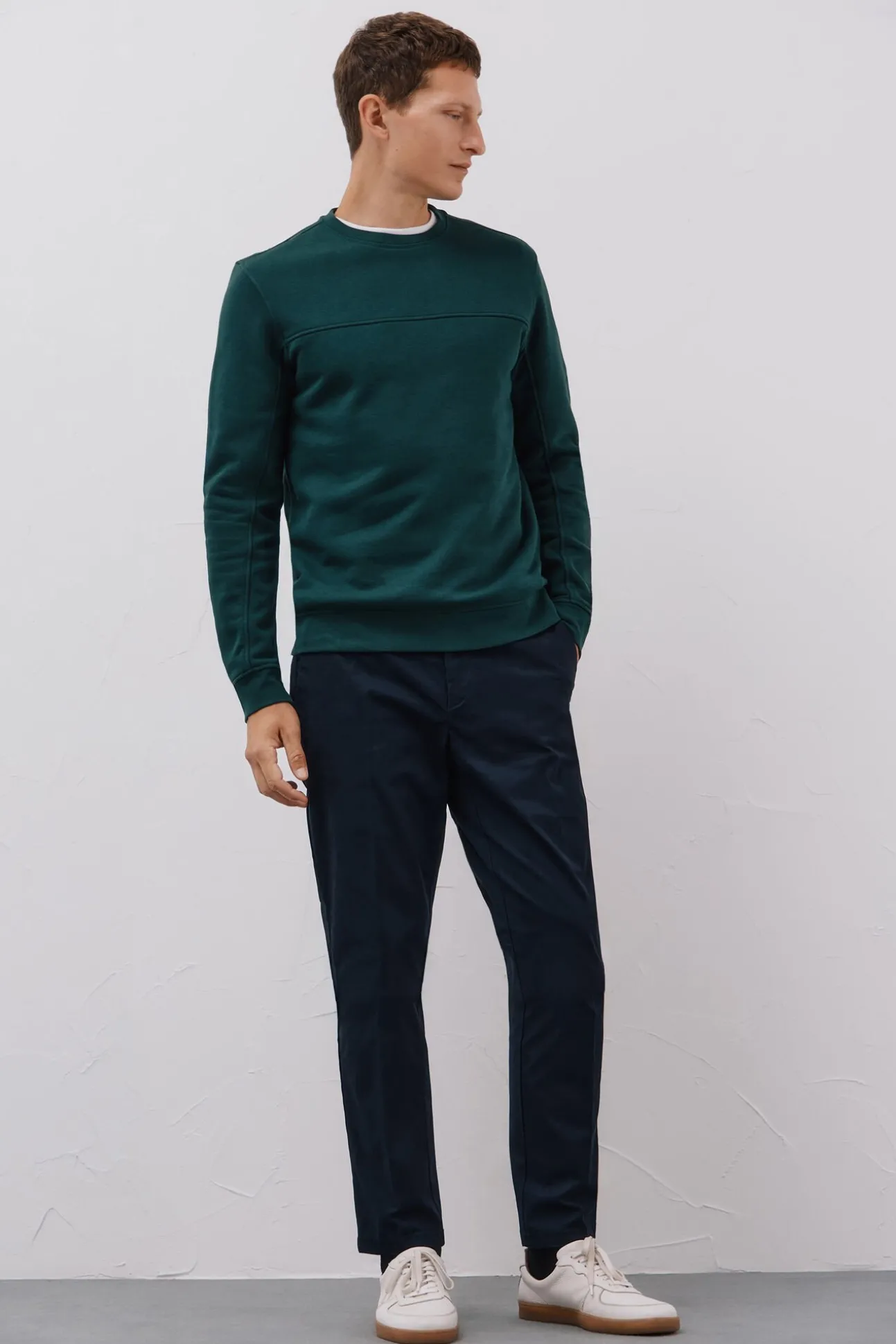 Sudadera cuello caja