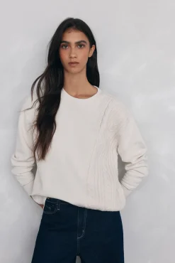 Sudadera detalle trenzado