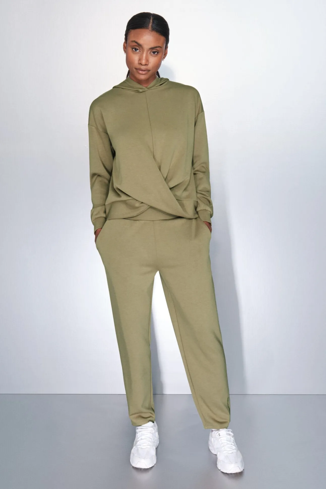 Sudadera drapeado kaki