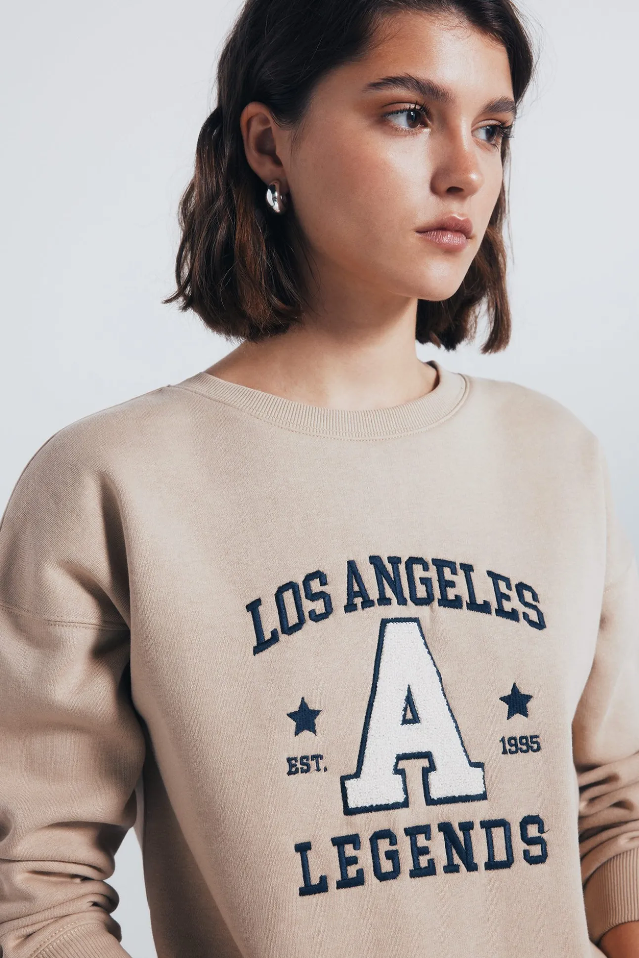 Sudadera gráfica ciudad