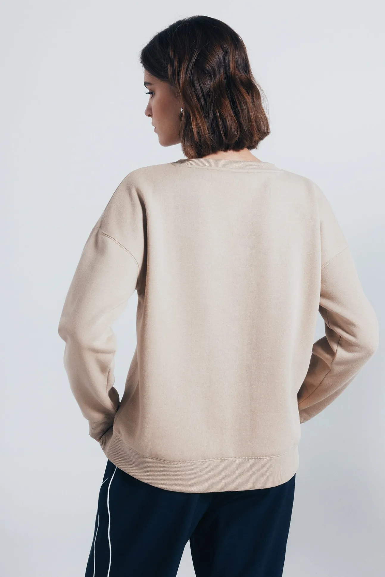 Sudadera gráfica ciudad