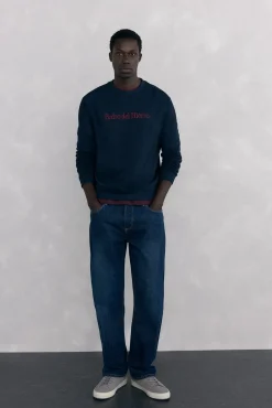 Sudadera logo cuello caja