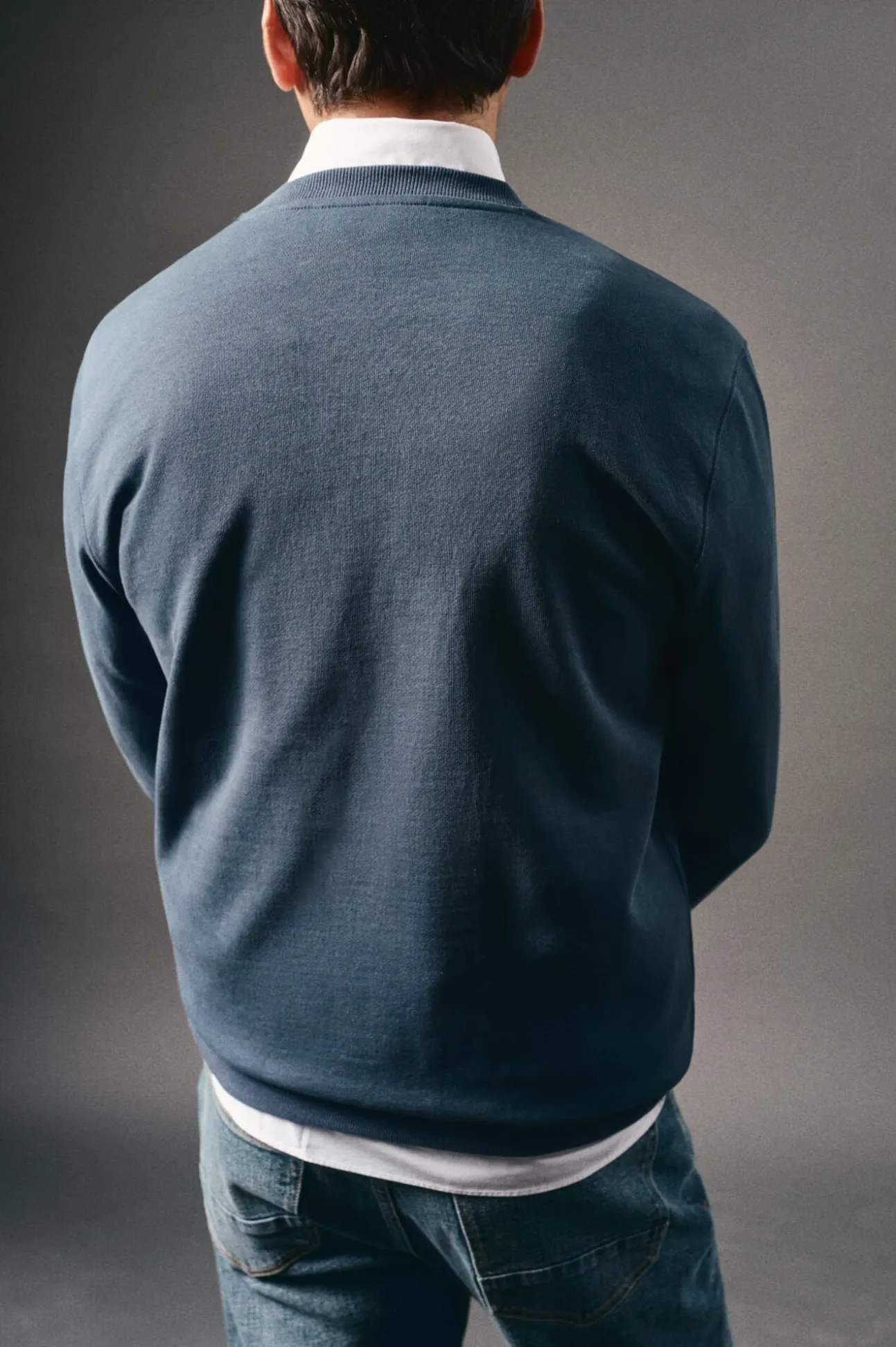 Sudadera logo relieve