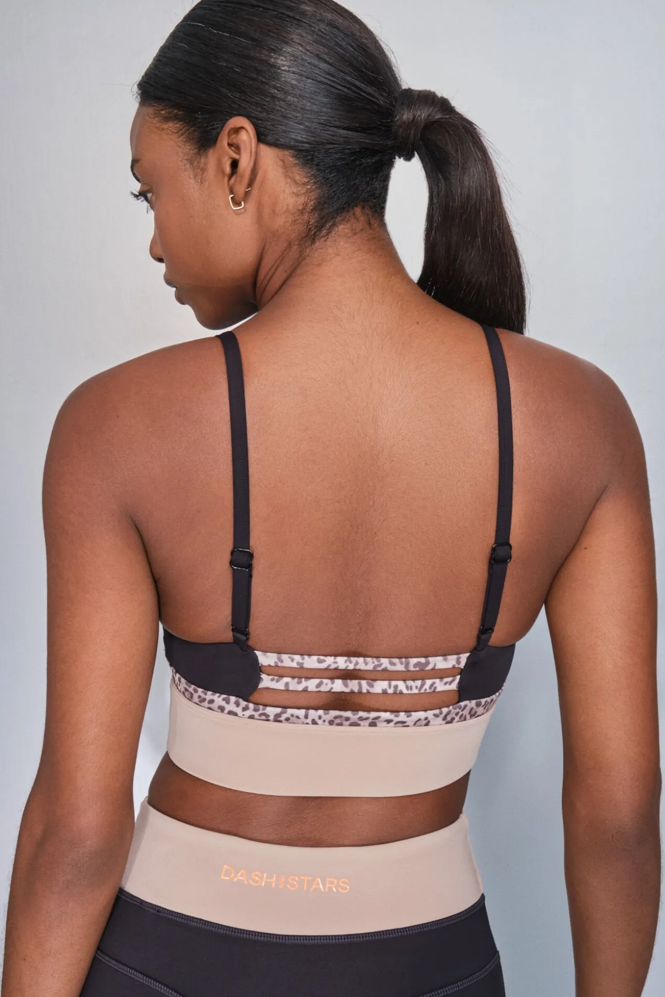 Sujetador deportivo 4D STRETCH negro animal print
