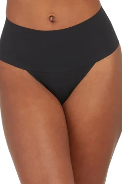 Tanga moldeador invisible negro Spanx