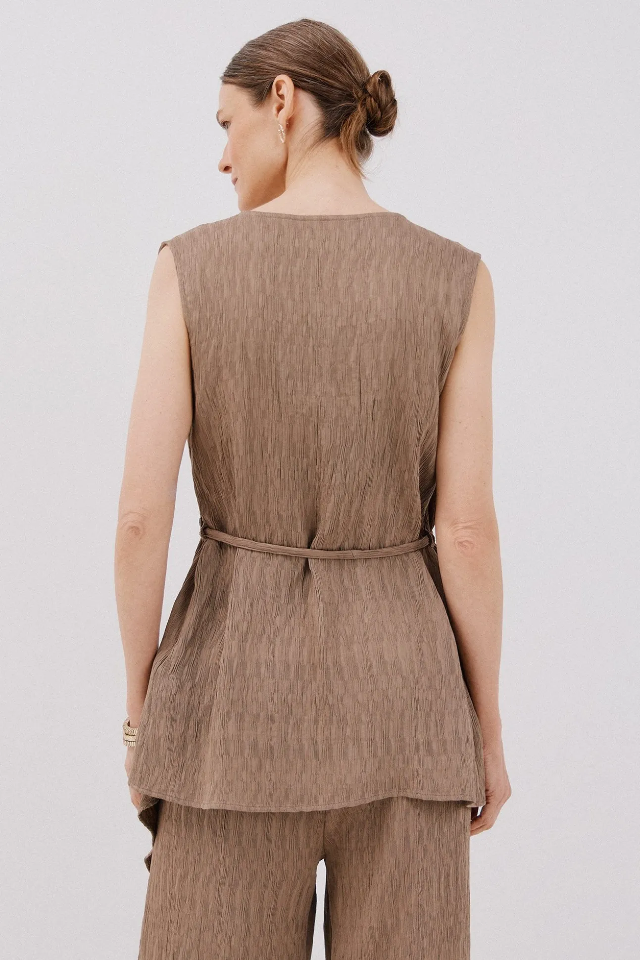 Top asimétrico textura