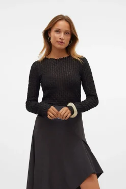 Top corto de manga larga