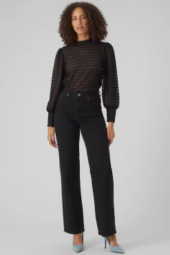 Top de encaje cuello cerrado