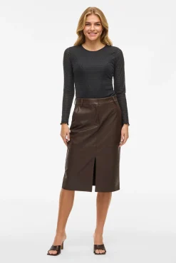 Top de manga larga con textura