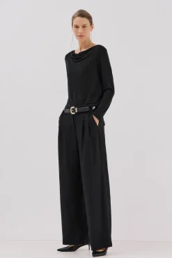 Top drapeado brillantes