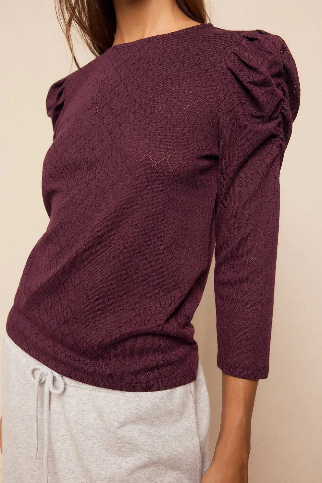 Top estructura manga abullonada