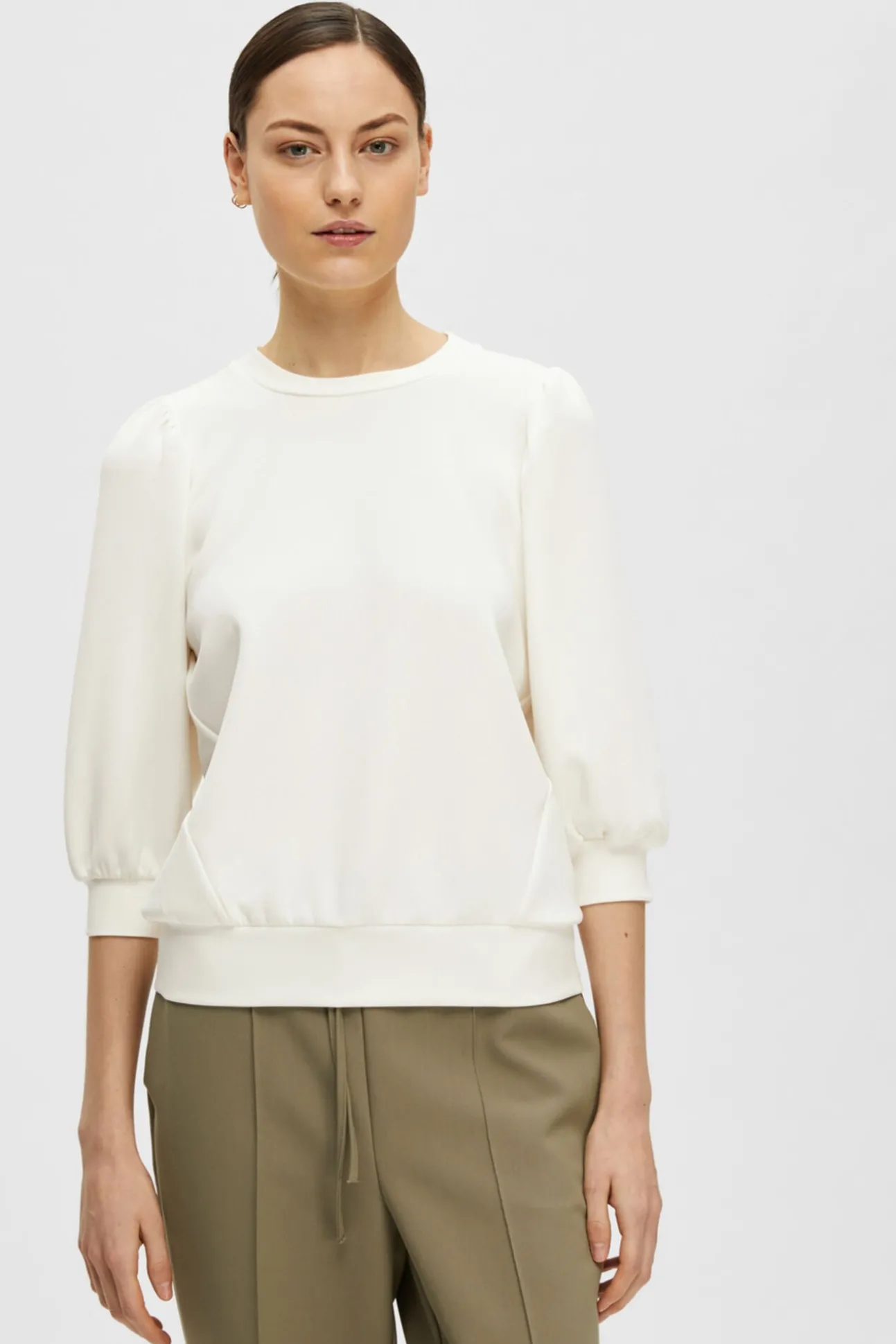 Top manga abullonada