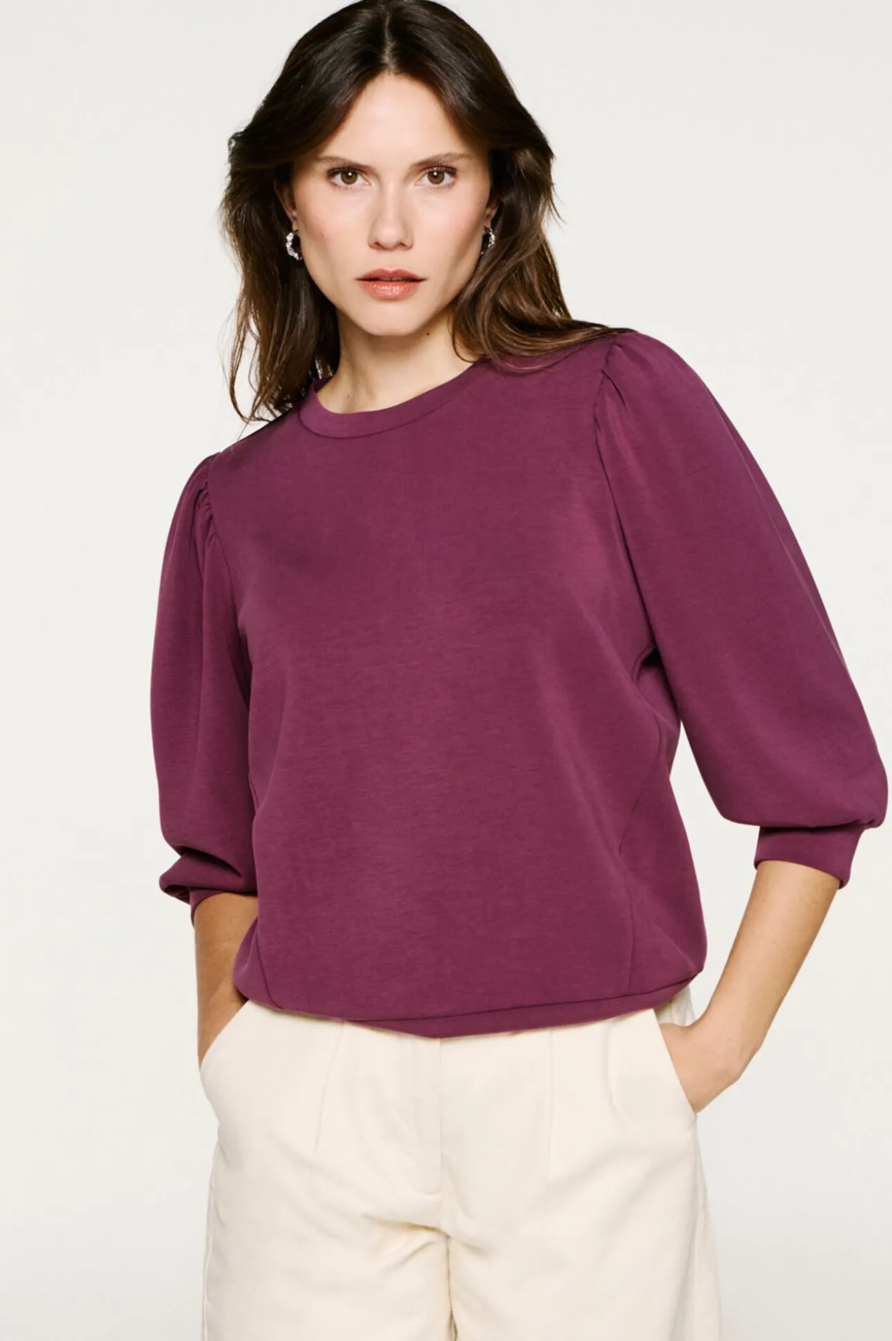 Top manga abullonada