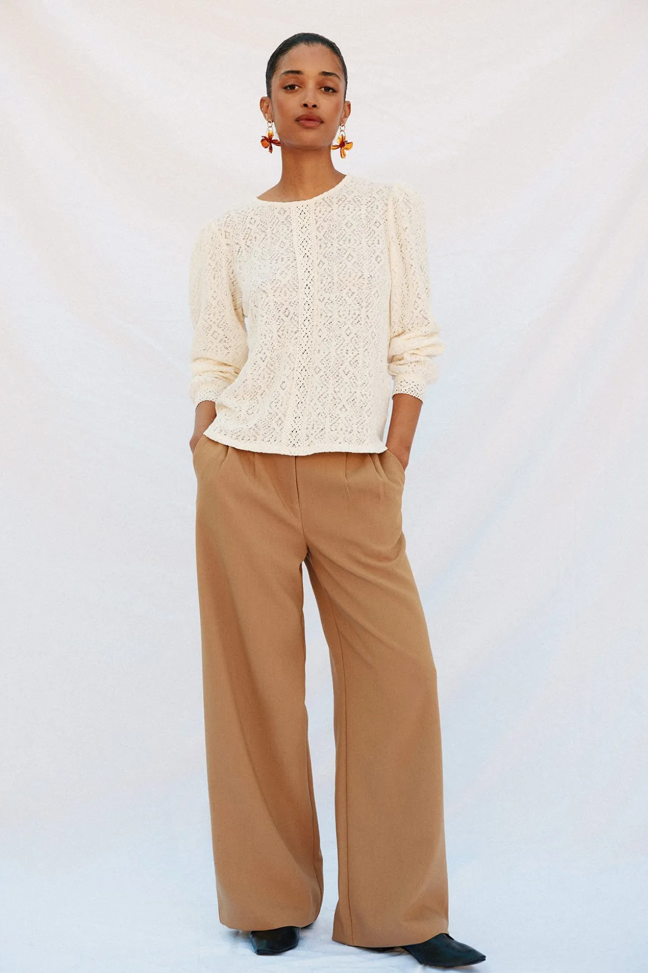 Top rústico puntillas