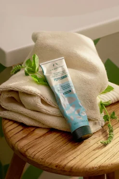 Tratamiento Intensivo de Menta para Pies