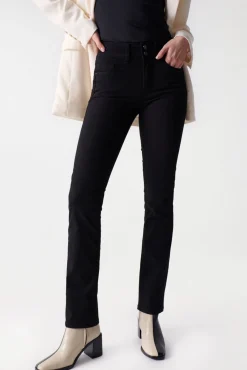 Vaqueros secret push in slim