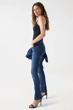 Vaqueros secret push in slim