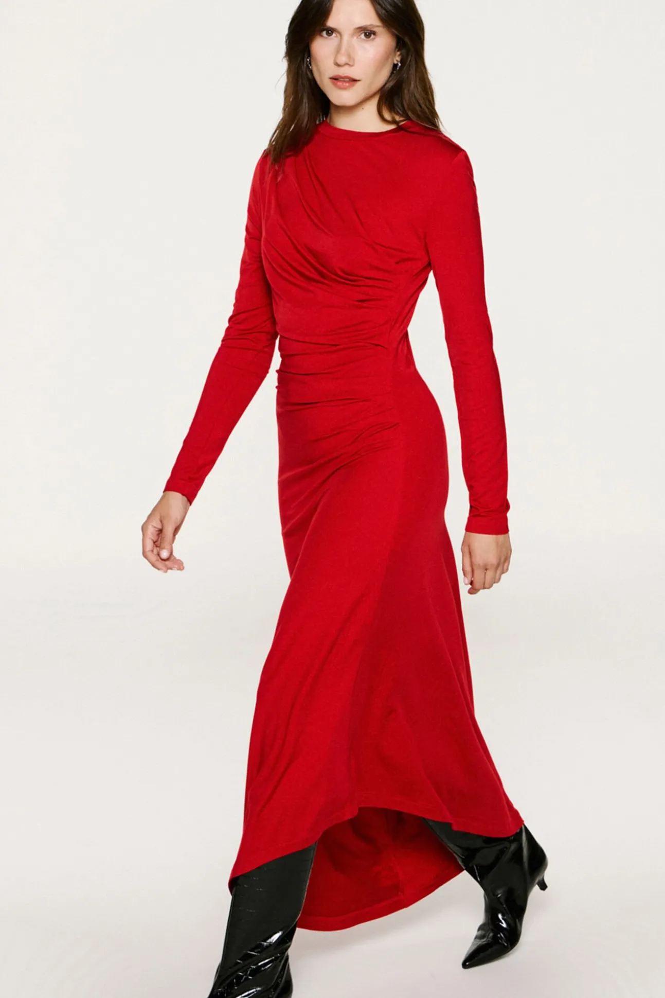 Vestido asimétrico slim fit