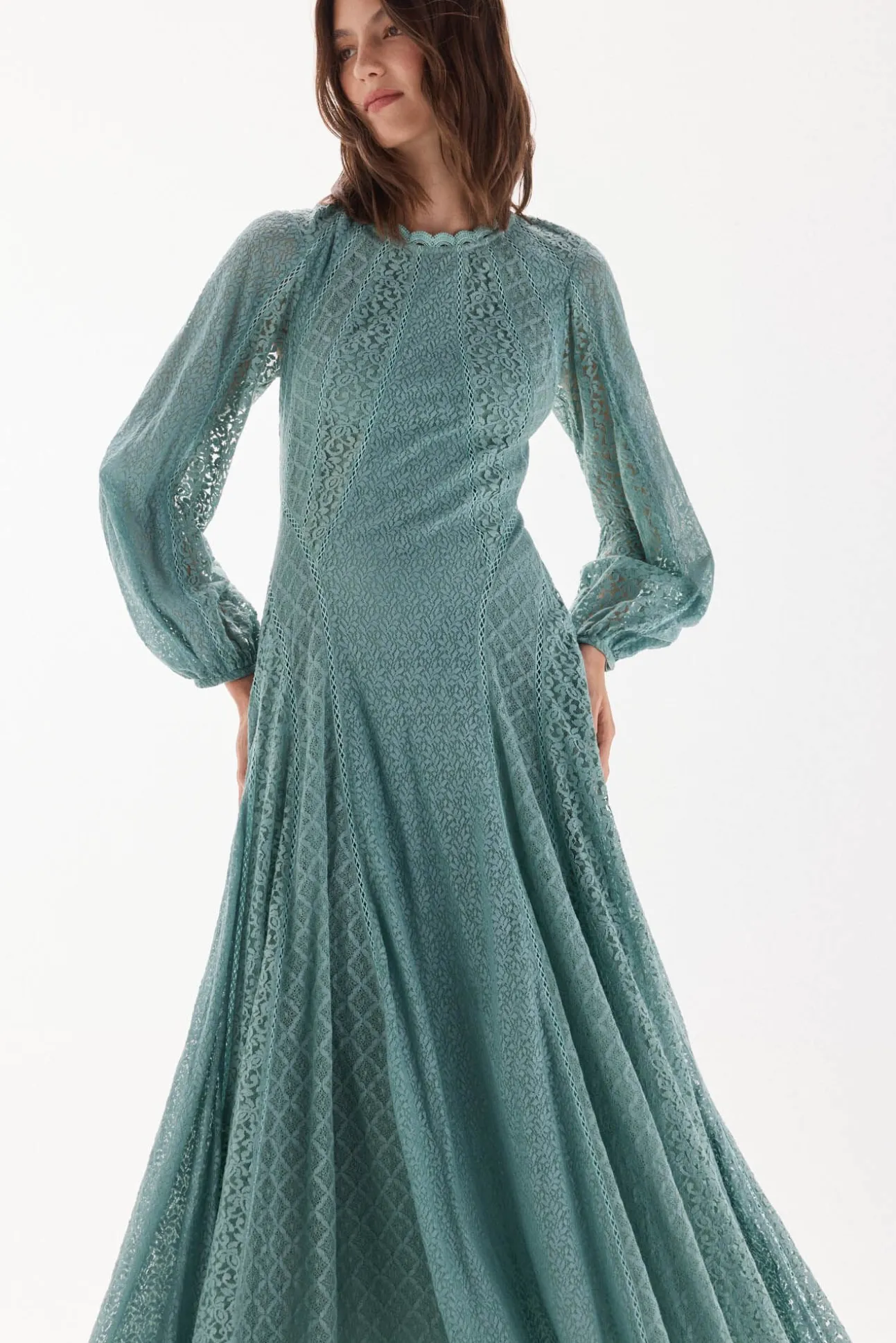 Vestido combinado de encajes