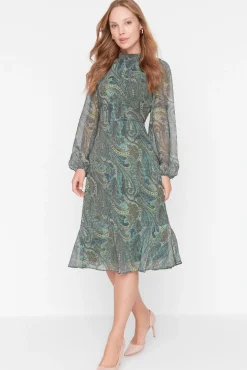 Vestido con volantes