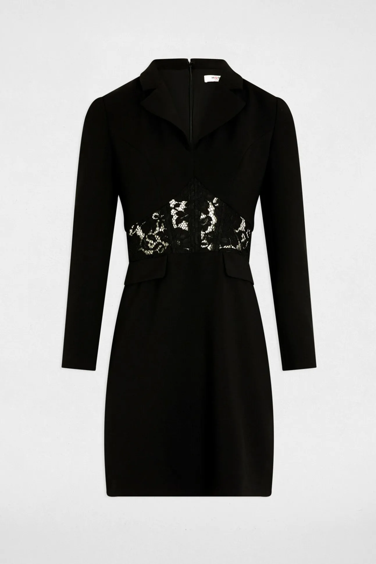 Vestido corto ajustado encaje