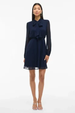 Vestido corto de gasa