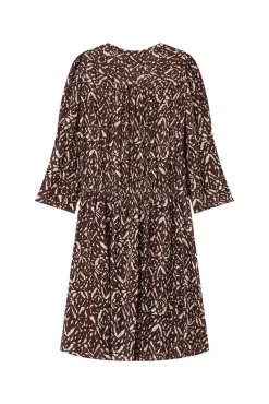 Vestido corto de manga 3/4