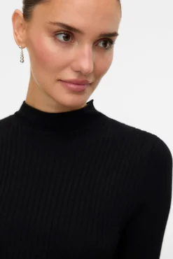 Vestido corto de punto