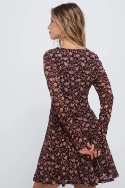 Vestido corto escote lazos estampado